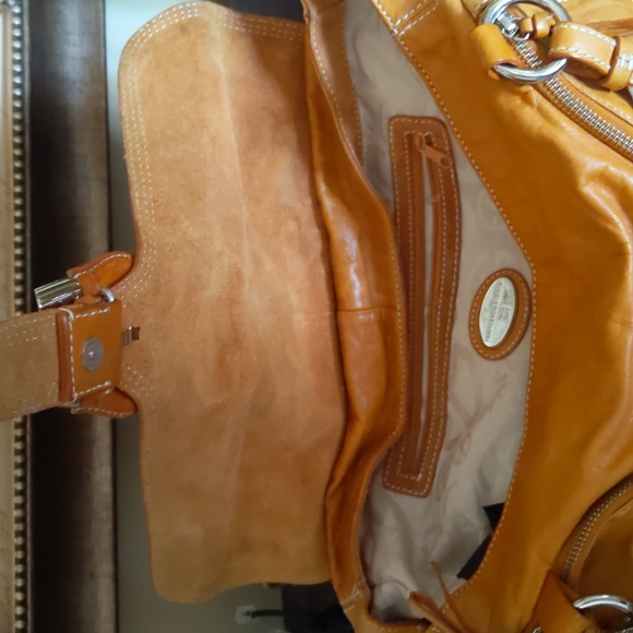 Leather handbag - Picture 7 of 16